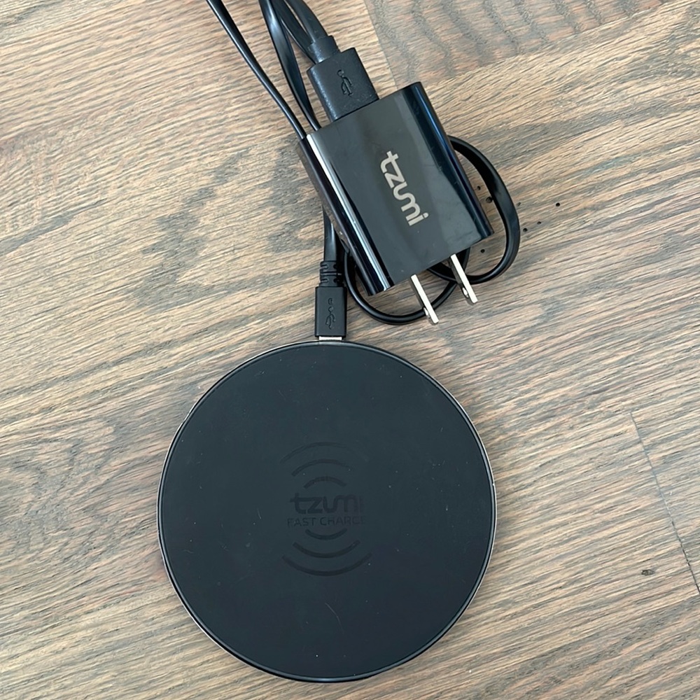 Tzumi Wireless Charging Pad